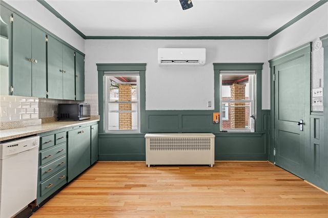 544 Harris Avenue, Woonsocket, RI 02895