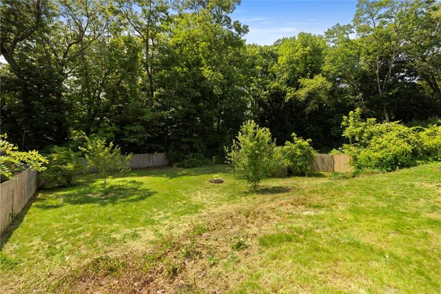 544 Harris Avenue, Woonsocket, RI 02895
