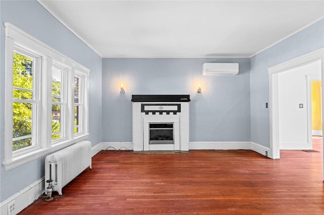 544 Harris Avenue, Woonsocket, RI 02895