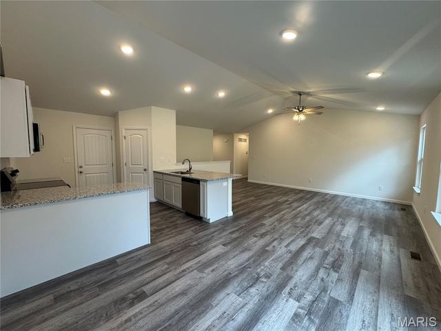 10486 Ponderosa Drive, Foristell, MO 63348