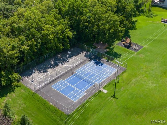 10486 Ponderosa Drive, Foristell, MO 63348