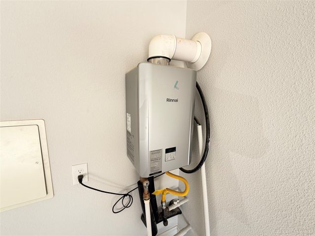 210 Indigo Drive, Melissa, TX 75454