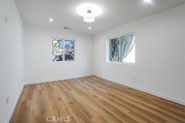 869 Howard St, Pasadena, CA 91104