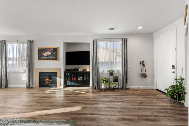 1332 Cellini Court, Tehachapi, CA 93561