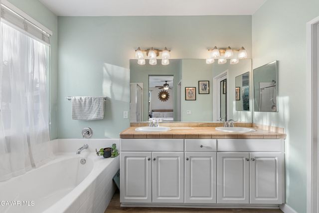 1332 Cellini Court, Tehachapi, CA 93561