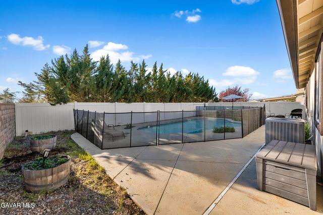 1332 Cellini Court, Tehachapi, CA 93561