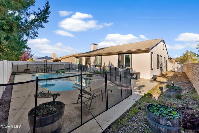 1332 Cellini Court, Tehachapi, CA 93561