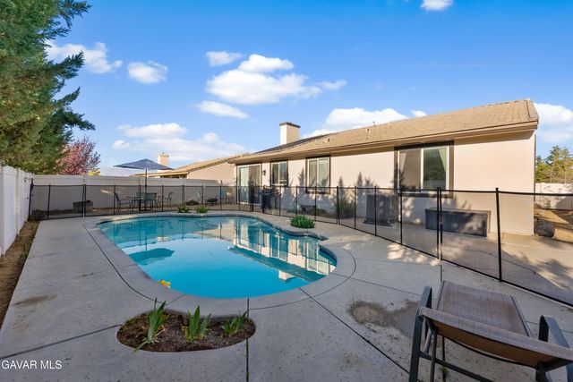 1332 Cellini Court, Tehachapi, CA 93561