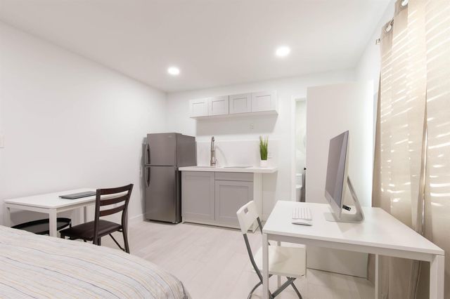 1826 Jefferson Street, Hollywood, FL 33020