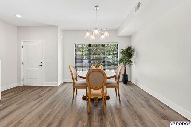 1011 Park Avenue, Omaha, NE 68105