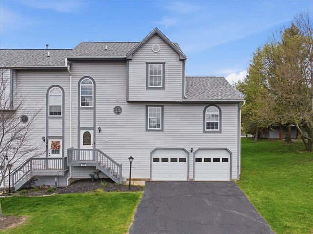1409 Lexington DRIVE, Cecil, PA 15055