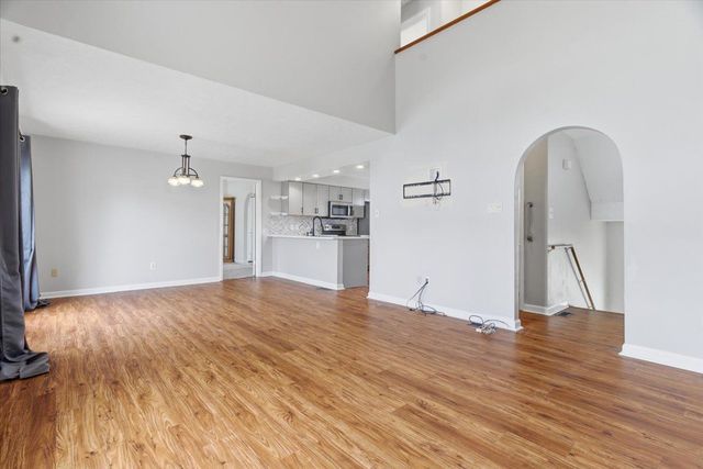 1409 Lexington DRIVE, Cecil, PA 15055