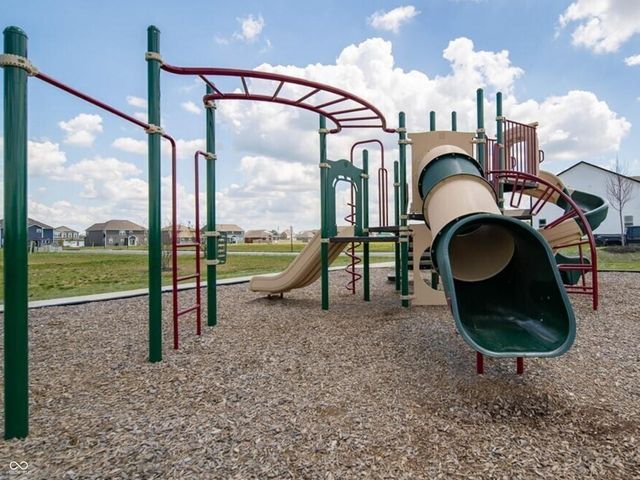 6026 Madera Drive, Whitestown, IN 46075