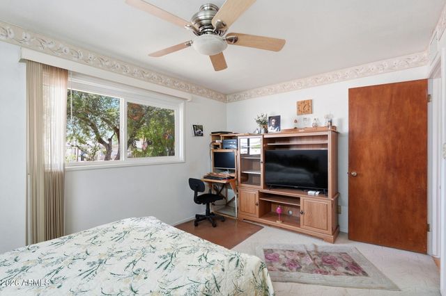 844 E DESERT Avenue, Apache Junction, AZ 85119