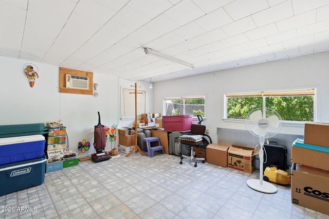 844 E DESERT Avenue, Apache Junction, AZ 85119