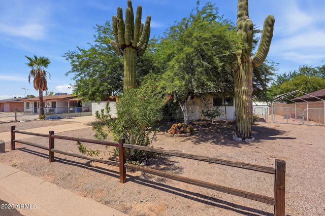844 E DESERT Avenue, Apache Junction, AZ 85119