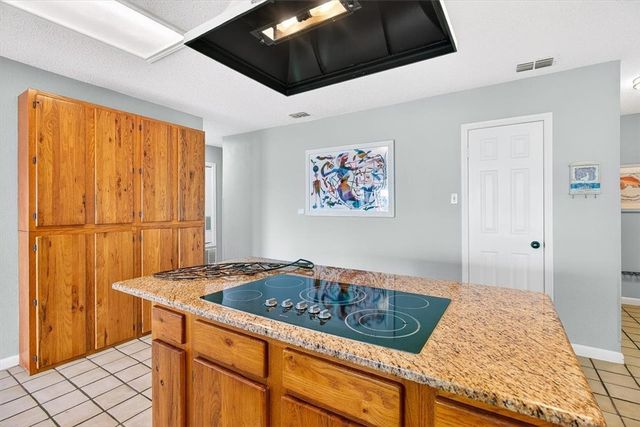144 Sea Mist Dr, Aransas Pass, TX 78336