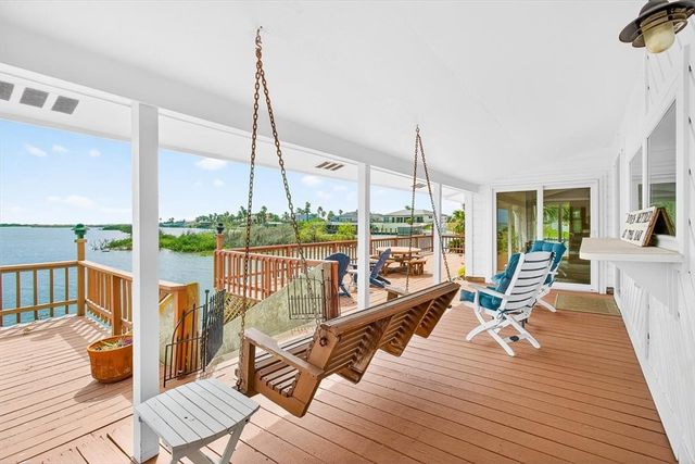 144 Sea Mist Dr, Aransas Pass, TX 78336