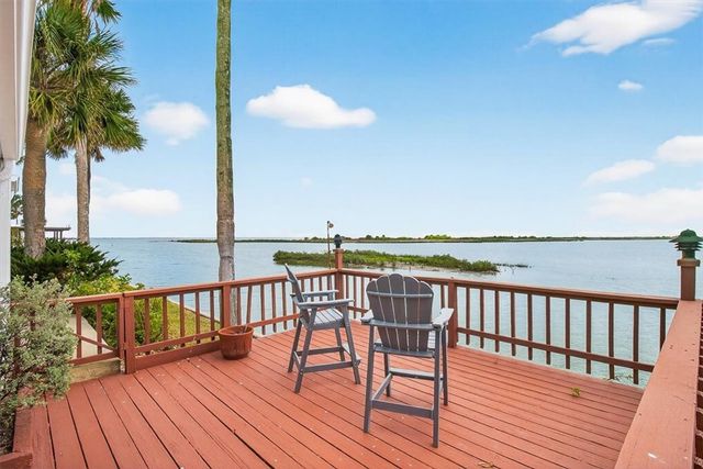 144 Sea Mist Dr, Aransas Pass, TX 78336