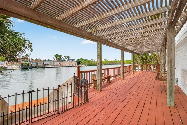 144 Sea Mist Dr, Aransas Pass, TX 78336