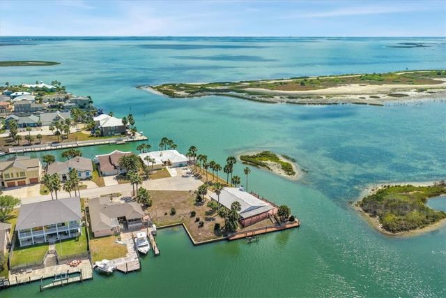 144 Sea Mist Dr, Aransas Pass, TX 78336