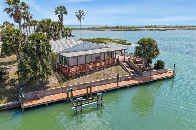 144 Sea Mist Dr, Aransas Pass, TX 78336