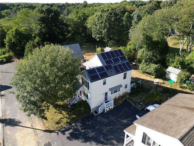 17 West Side Road, South Kingstown, RI 02879