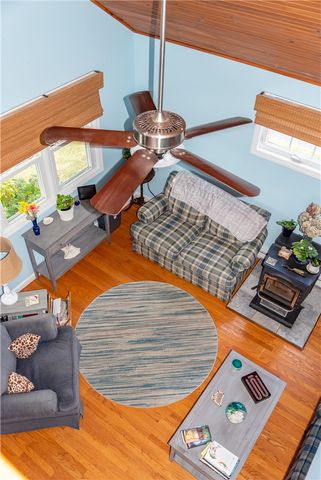 17 West Side Road, South Kingstown, RI 02879