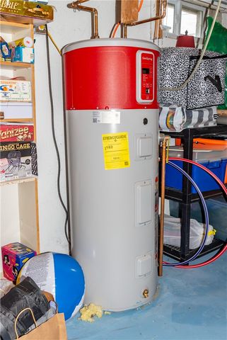 17 West Side Road, South Kingstown, RI 02879