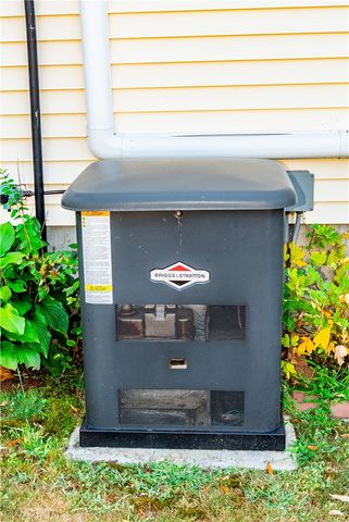 17 West Side Road, South Kingstown, RI 02879