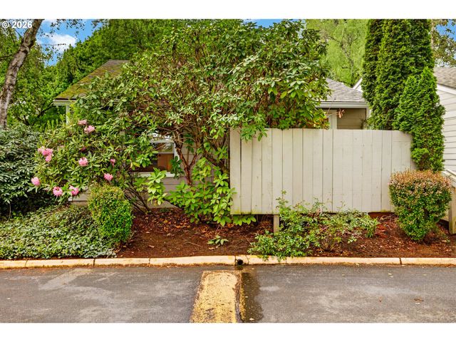 5470 Sw Alger Ave 1, Beaverton, OR 97005