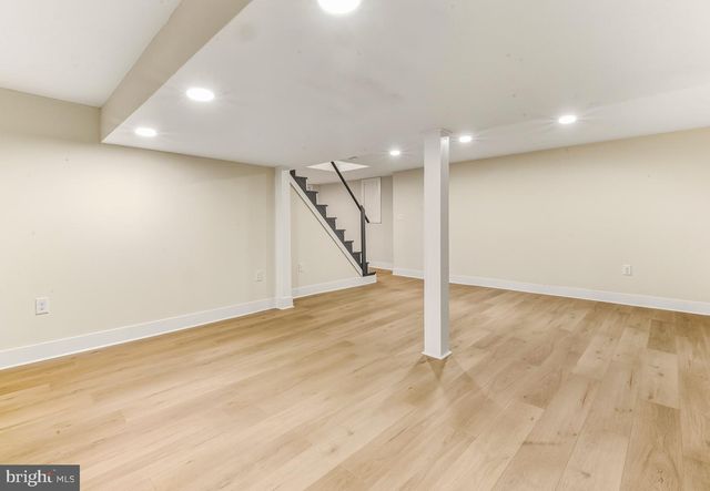 12 CLOVERDALE RD, Blackwood, NJ 08012