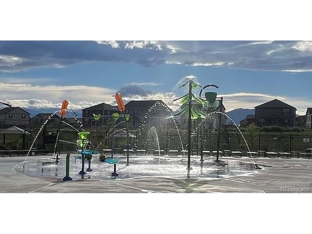 1860 Chaffee Crest Dr, Berthoud, CO 80513