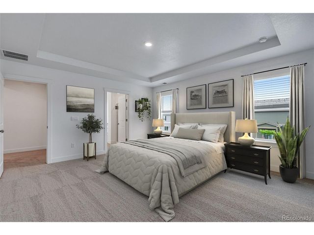 1860 Chaffee Crest Dr, Berthoud, CO 80513