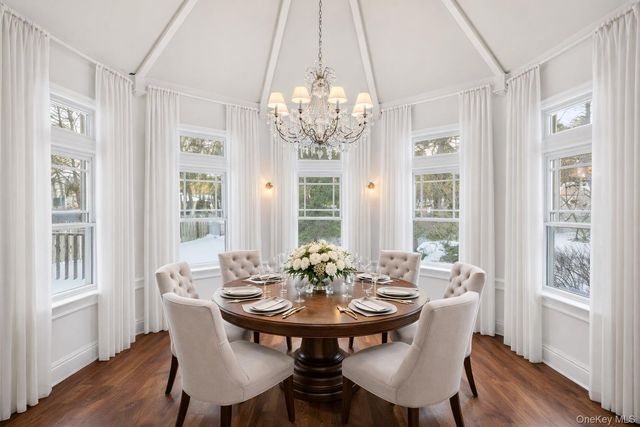 161 Seaman Neck Road, Dix Hills, NY 11746