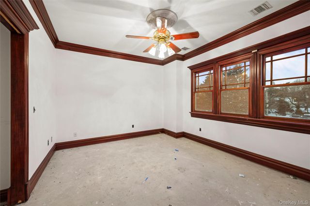 161 Seaman Neck Road, Dix Hills, NY 11746