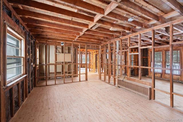 161 Seaman Neck Road, Dix Hills, NY 11746