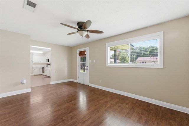 905 Mathilda Drive, Sulphur, LA 70663