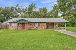 905 Mathilda Drive, Sulphur, LA 70663