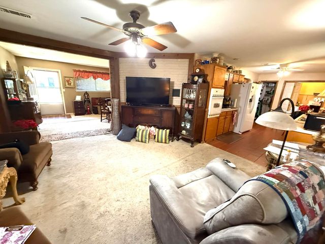 506 Charyl Lynn Drive, Argyle, TX 76226