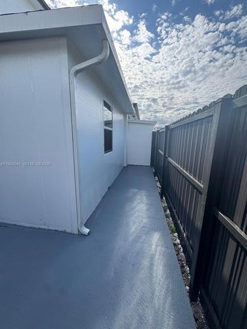 16057 SW 53rd Ter 0, Miami, FL 33185