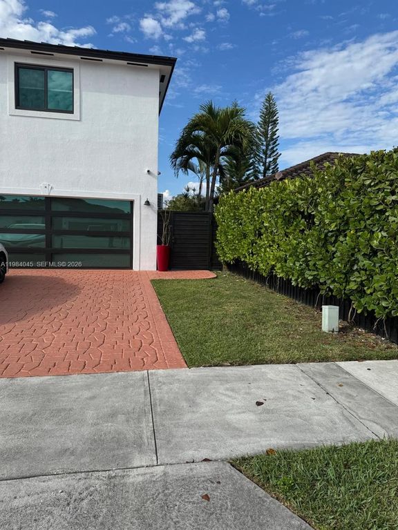 16057 SW 53rd Ter 0, Miami, FL 33185