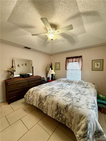 1905 E 23rd Place, Mission, TX 78574