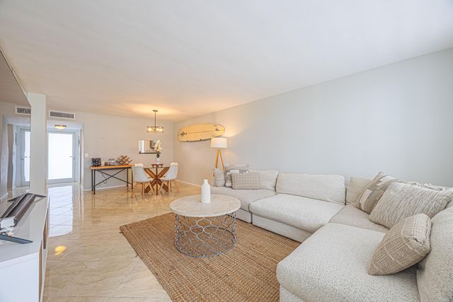 201 N Ocean Boulevard 702, Pompano Beach, FL 33062