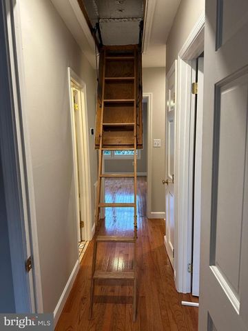 818 WOLFE ST, Alexandria, VA 22314