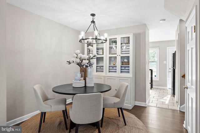 818 WOLFE ST, Alexandria, VA 22314