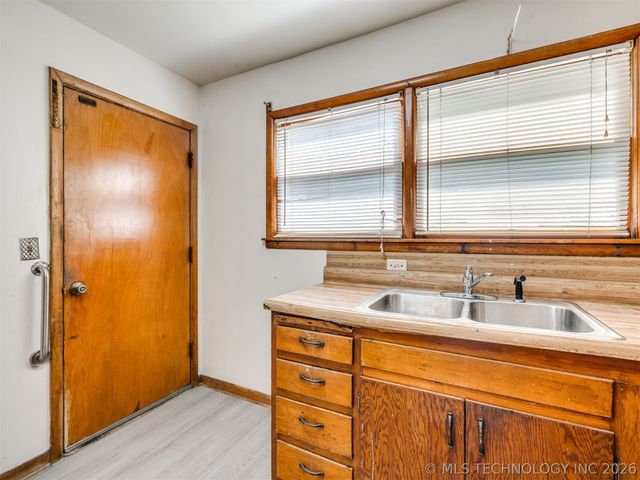 823 N Darlington Avenue, Tulsa, OK 74115