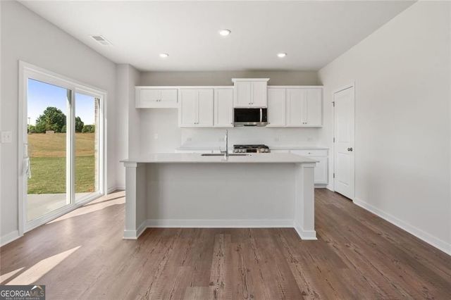 308 EARNSHAW Avenue, Mcdonough, GA 30253