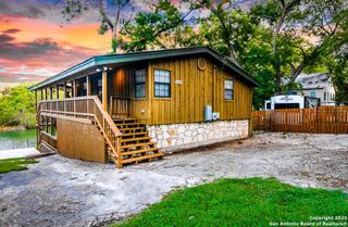 6804 river, New Braunfels, TX 78132