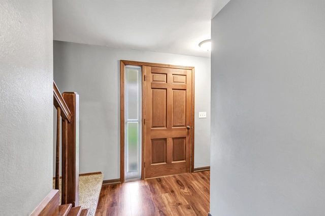 426 CUSTER COURT, Green Bay, WI 54301